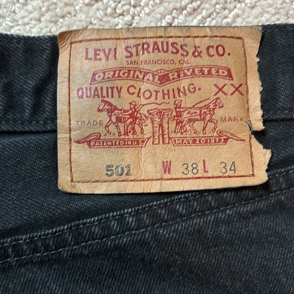 Levi Jeans - Picture 2 of 3